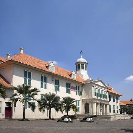 Madu Inn Jakarta Exterior foto