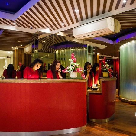Madu Inn Jakarta Exterior foto