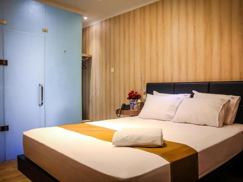 Madu Inn Jakarta Exterior foto