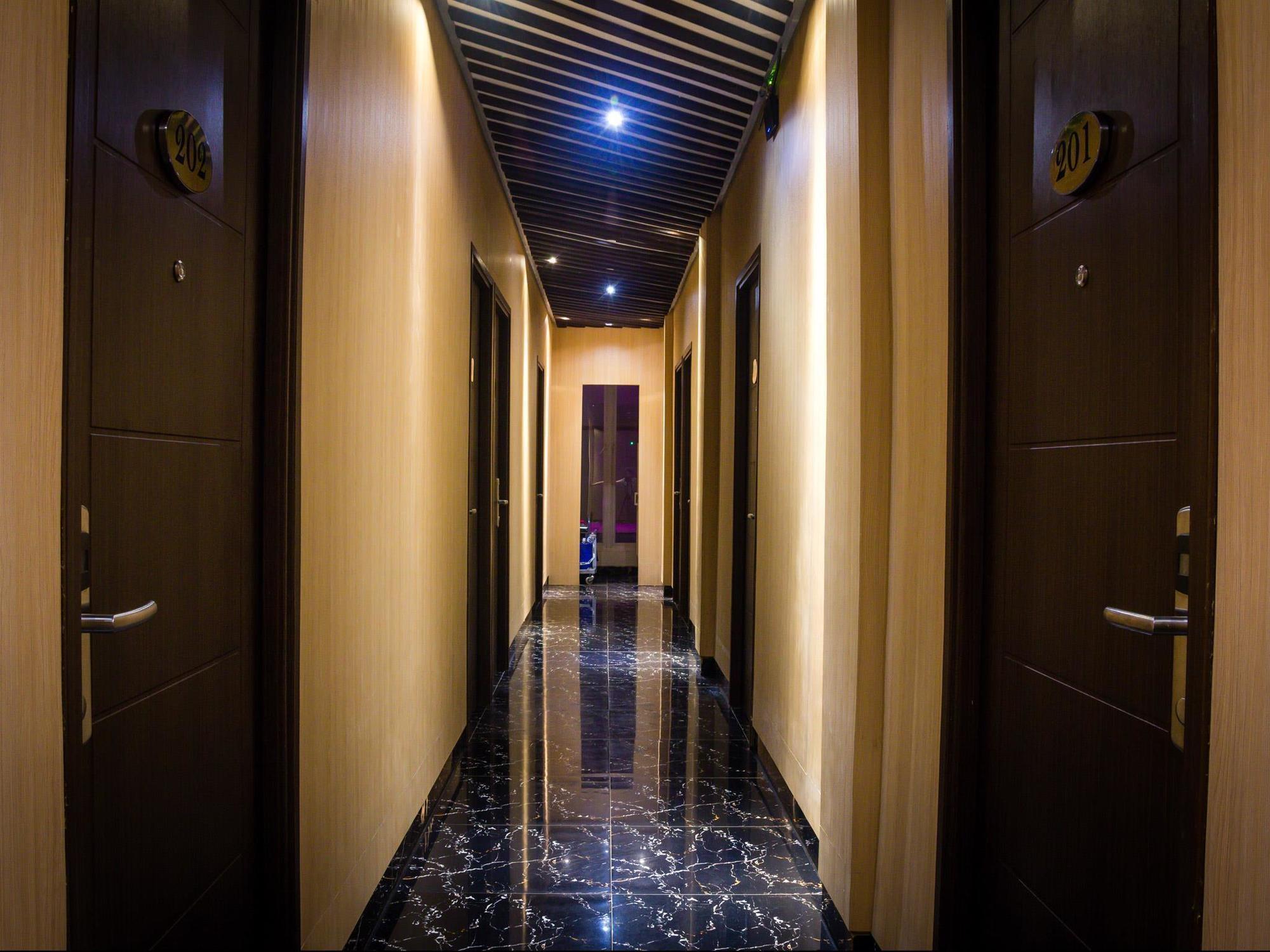 Madu Inn Jakarta Exterior foto