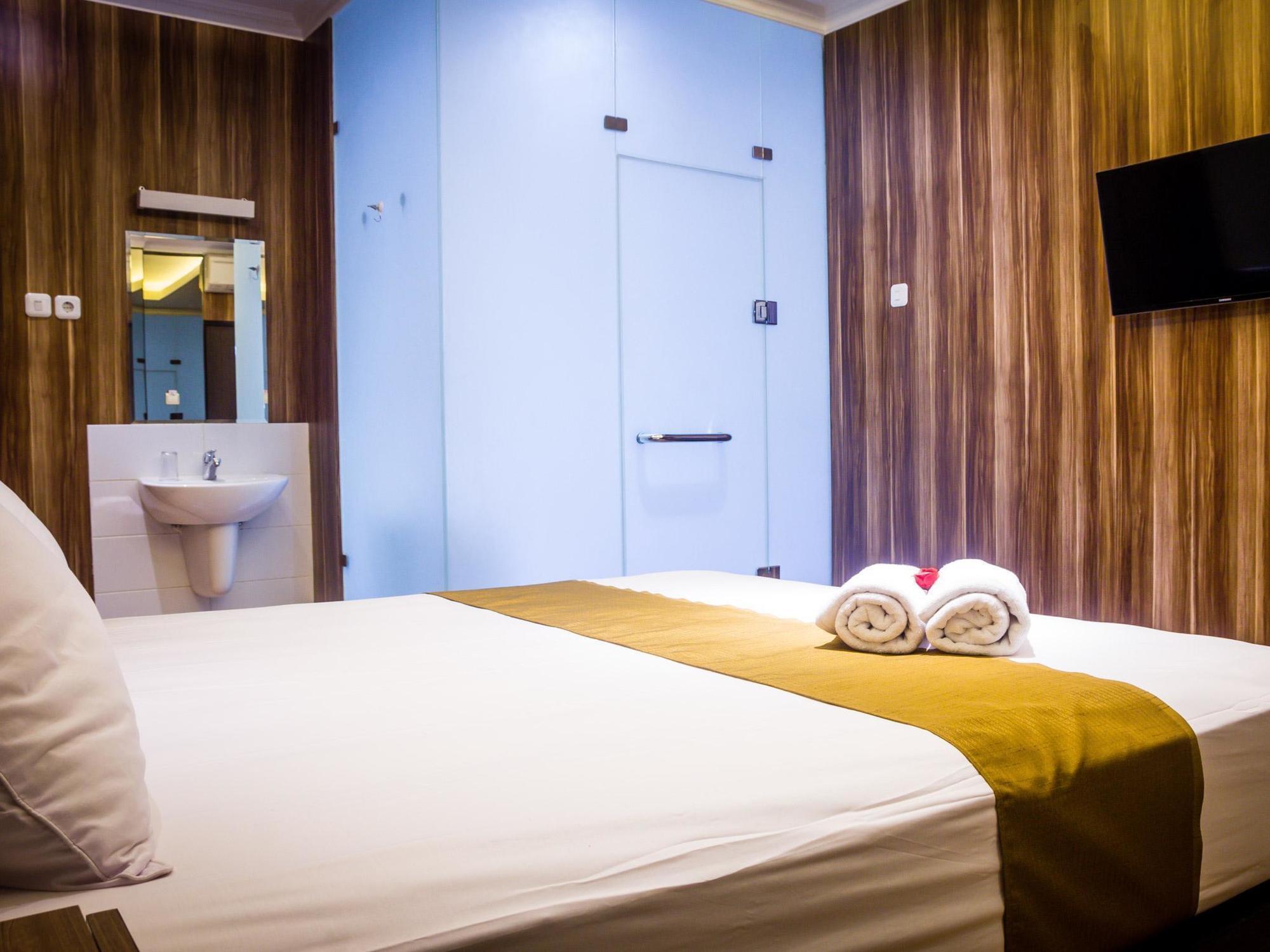 Madu Inn Jakarta Exterior foto