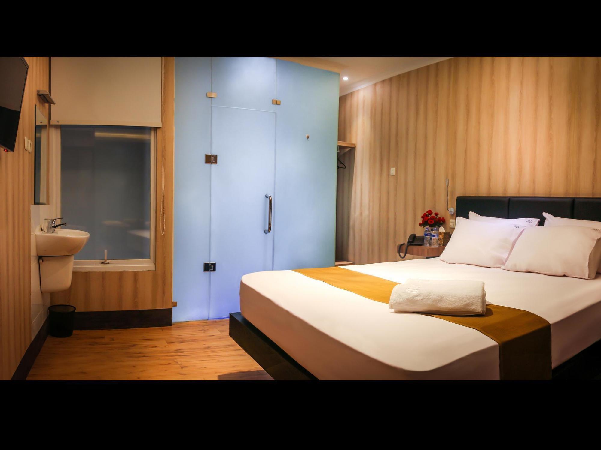 Madu Inn Jakarta Exterior foto